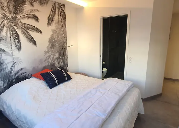 3 Pièces Avec Terrasse Et Garage, Climatisation Et Wifi - - Fr-1-780-27 Appartamento *