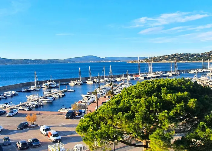 3 Pièces Climatisé Avec Terrasse, Centre-ville, Garage à - Fr-1-780-27 * Sainte-Maxime