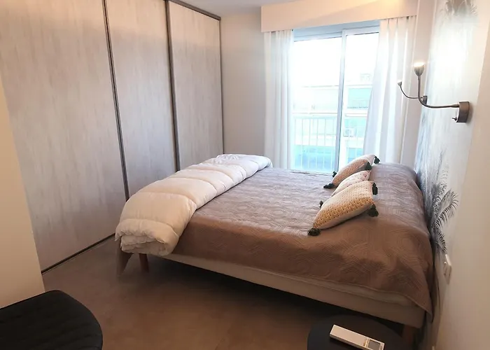 3 Pièces Avec Terrasse Et Garage, Climatisation Et Wifi - - Fr-1-780-27 Appartamento