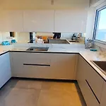 3 Pieces Climatise Avec Terrasse, Centre-ville, Garage A - Fr-1-780-27 شقة سانت ماكسيم